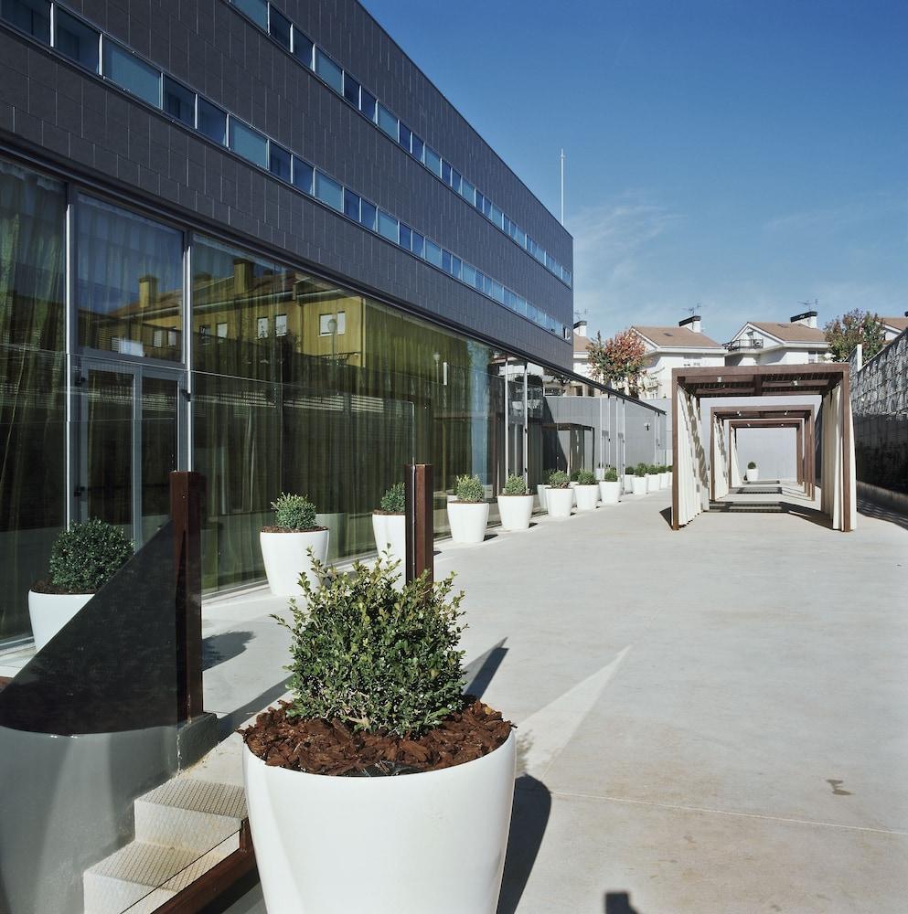 Hotel Exe Zizur Pamplona Zizur Mayor Esterno foto